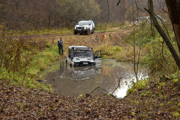 Solo Vehicle Self-Recovery: How to Get Your Rig Unstuck Alone