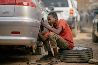 Emergency Tire Repair on the Road: Plugs, Patches, and CO2 Inflators Explained