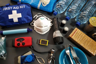 What to Keep in Your Car at All Times: The Year-Round Essentials Checklist