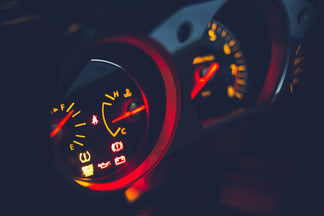 TPMS vs. Manual Gauge: Do You Still Need a Tire Pressure Gauge?