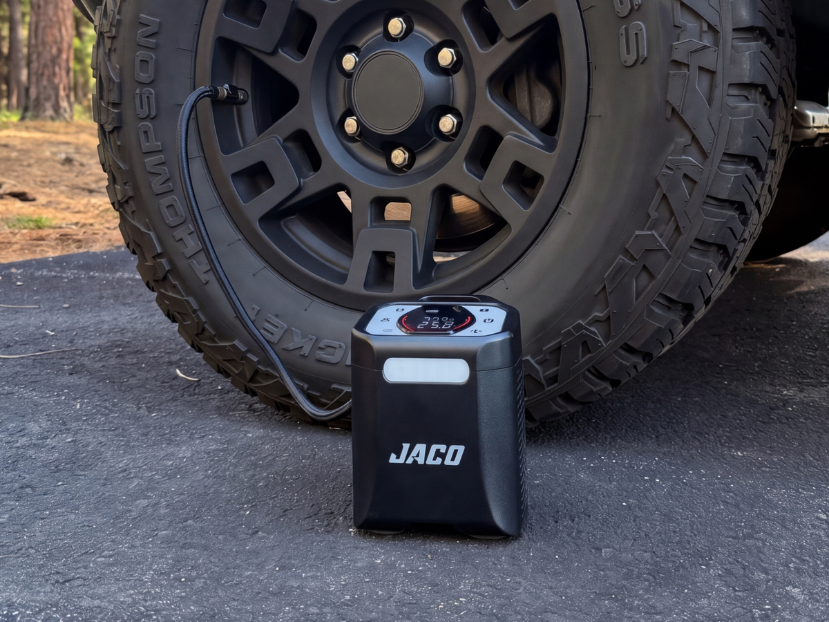 cordless tire inflator portable air compressor pump