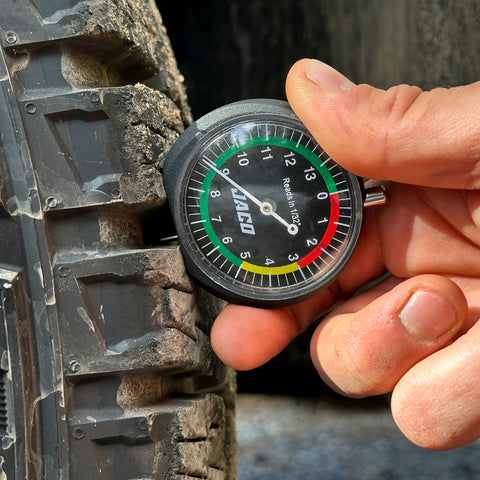 Essential Winter Tire Safety Kit (Bundle)