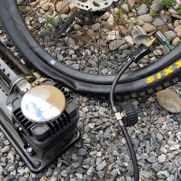 Lightning™ XP Locking Presta Air Chuck for Bike Tires - 1/4" F-NPT (Presta Valves) - Image 8 - JACO